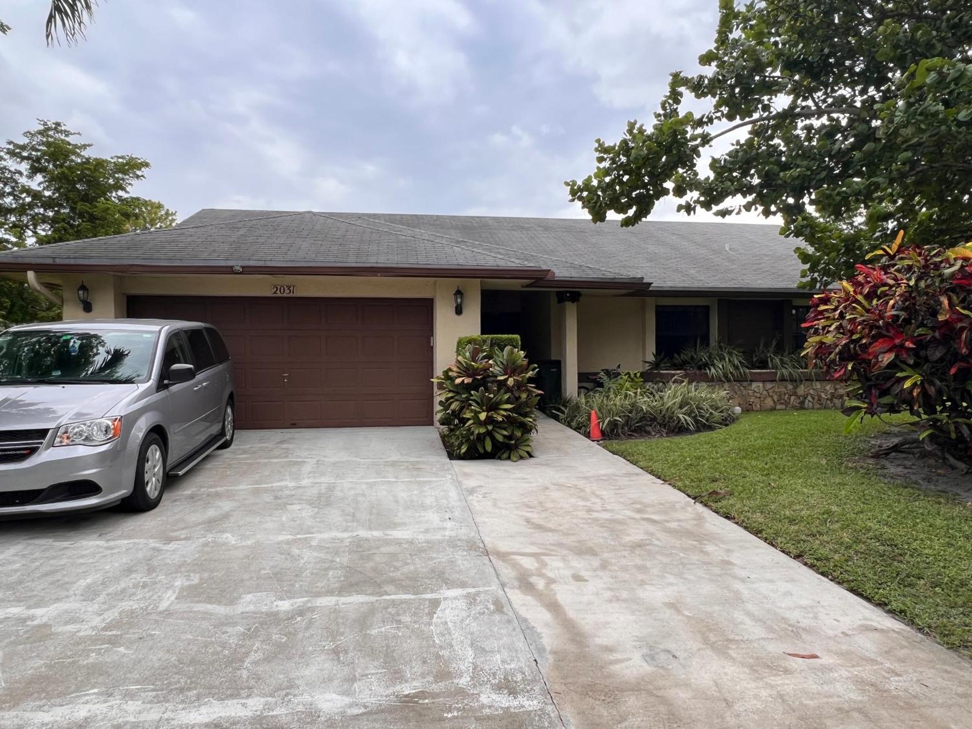 Ferienhaus Entire Single Family 3 Bed 2 Bath In Water Front Big Cozy Back Yard View *